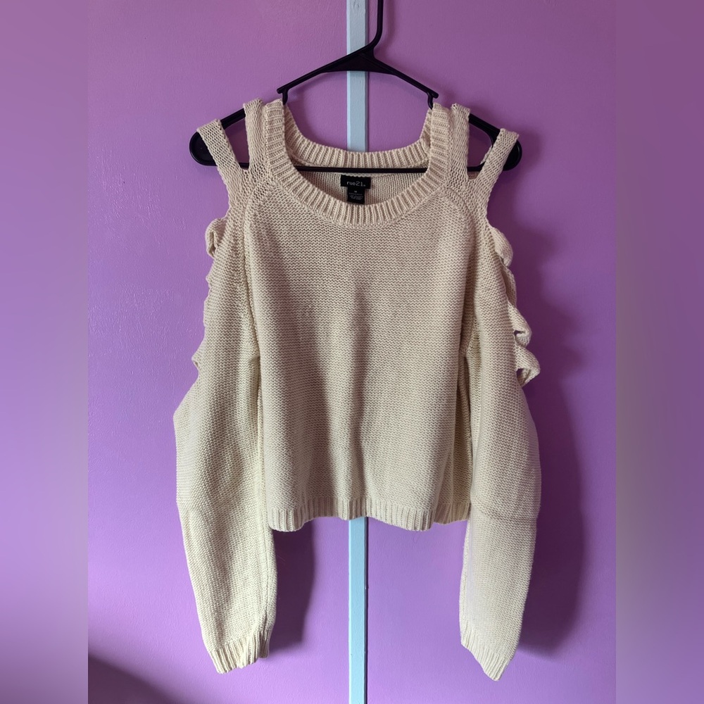 Rue21 Cut Out Sleeve Crop Sweater